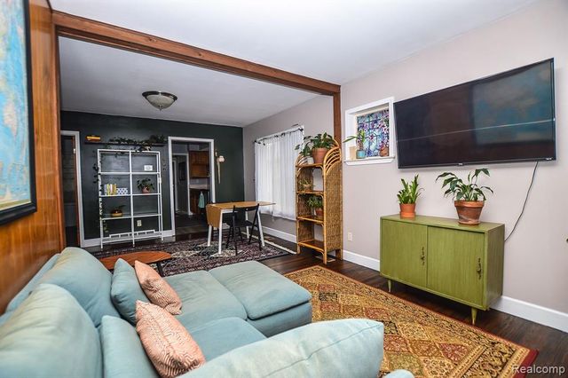 630 Ardmore Drive, Ferndale, MI 48220