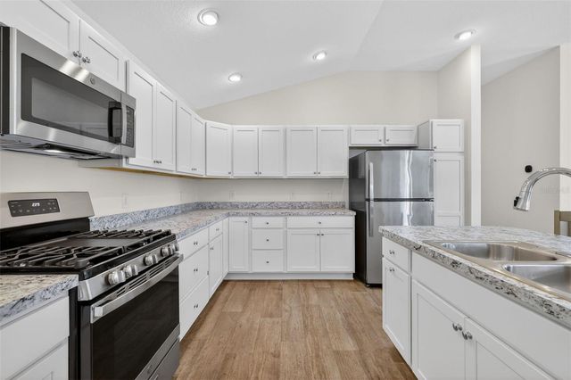 5441 BOAZ AVENUE, The Villages, FL 32163