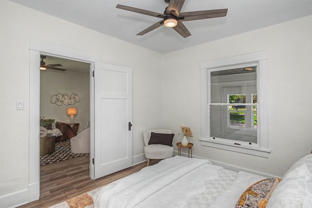 803 W 9th Street, Boone, IA 50036