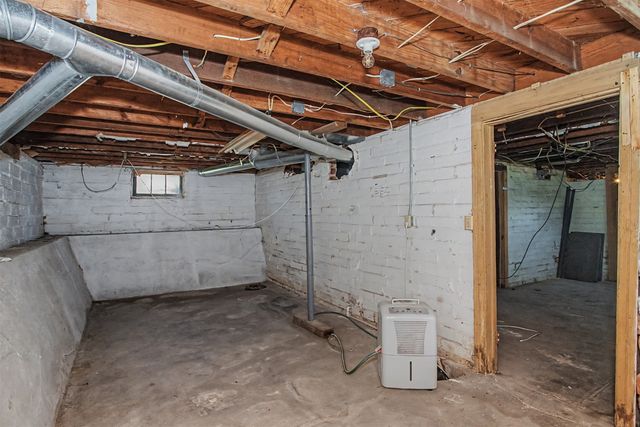 803 W 9th Street, Boone, IA 50036