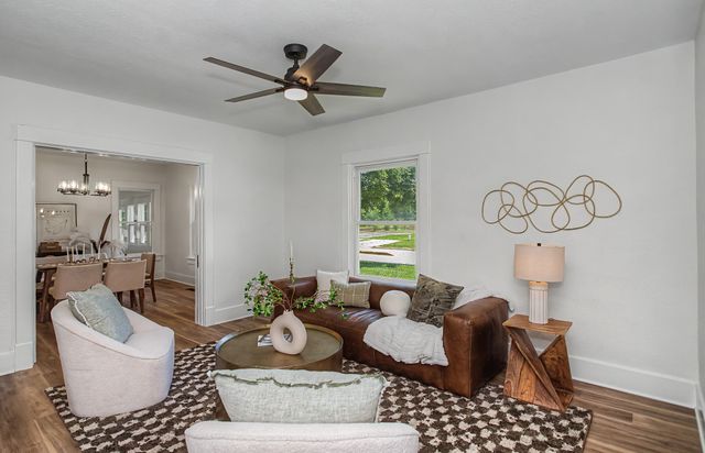 803 W 9th Street, Boone, IA 50036