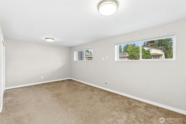 12563 SE 71st Street, Newcastle, WA 98056