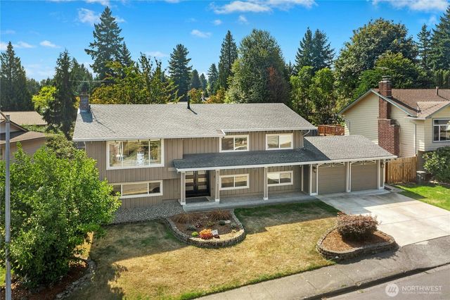 12563 SE 71st Street, Newcastle, WA 98056