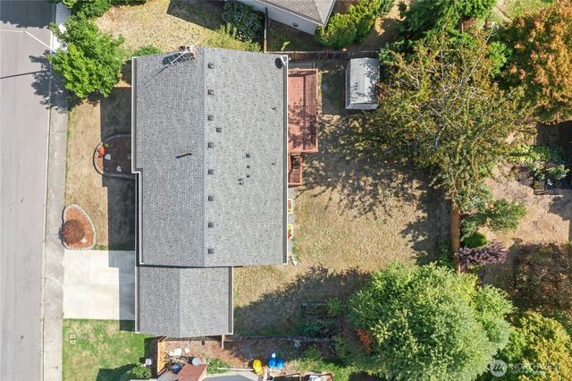 12563 SE 71st Street, Newcastle, WA 98056