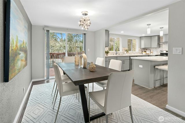 12563 SE 71st Street, Newcastle, WA 98056