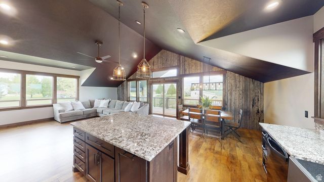 1164 S 1600 E, Preston, ID 83263