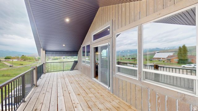 1164 S 1600 E, Preston, ID 83263