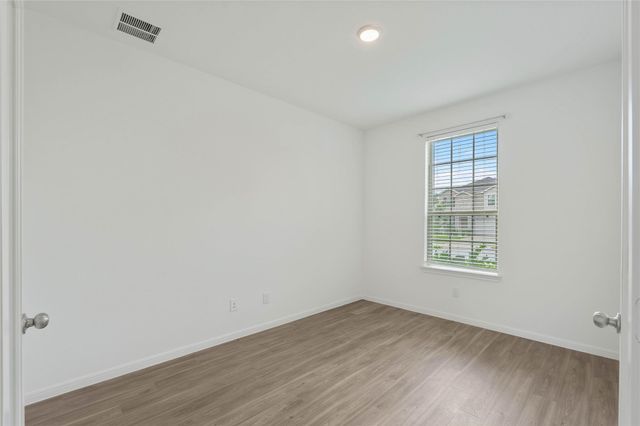 229 Seven Pines Drive, Conroe, TX 77378