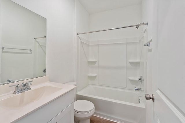229 Seven Pines Drive, Conroe, TX 77378