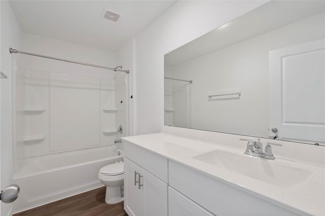 229 Seven Pines Drive, Conroe, TX 77378