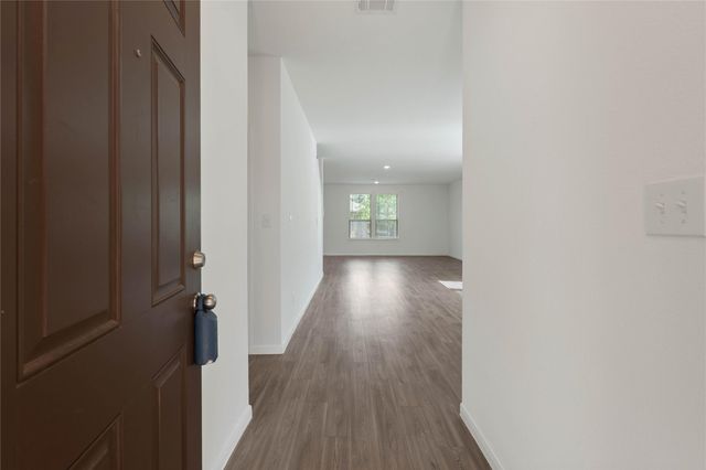 229 Seven Pines Drive, Conroe, TX 77378