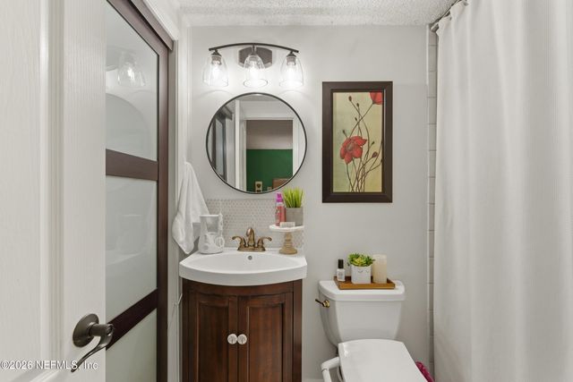 6322 OLD MIDDLEBURG S Road S, Jacksonville, FL 32222