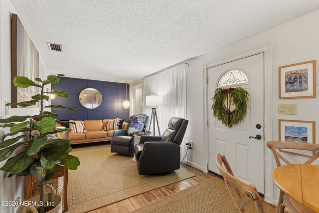 6322 OLD MIDDLEBURG S Road S, Jacksonville, FL 32222