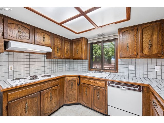 10756 Se 93RD Ct, Happy Valley, OR 97086