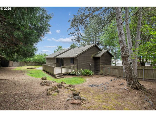 10756 Se 93RD Ct, Happy Valley, OR 97086