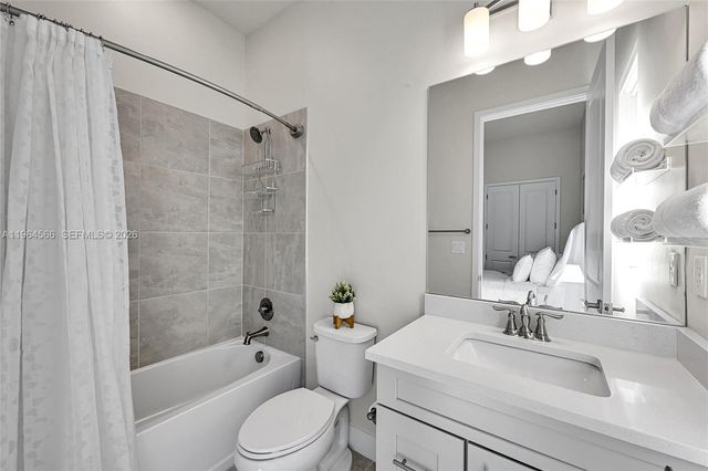 8028 Liberty Way, Parkland, FL 33067