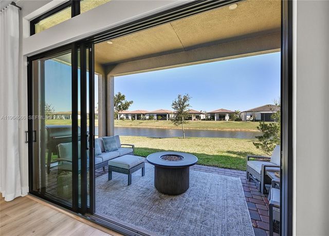 8028 Liberty Way, Parkland, FL 33067