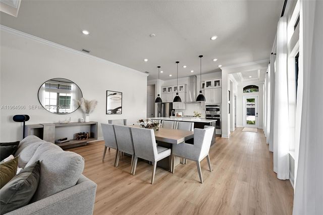 8028 Liberty Way, Parkland, FL 33067