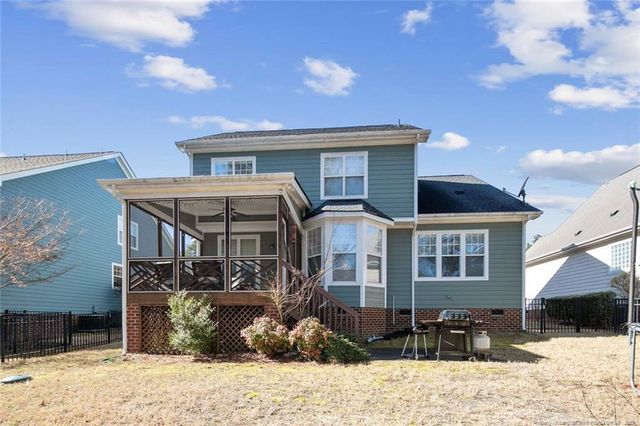 98 Cottswold Lane, Spring Lake, NC 28390