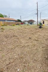2010 Mussett St, Corpus Christi, TX 78408