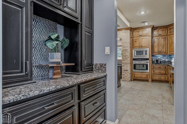 2321 Grand Oaks Cove, Jonesboro, AR 72404