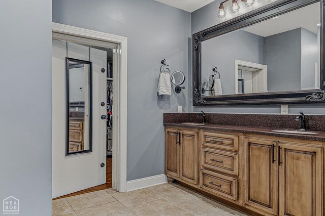 2321 Grand Oaks Cove, Jonesboro, AR 72404