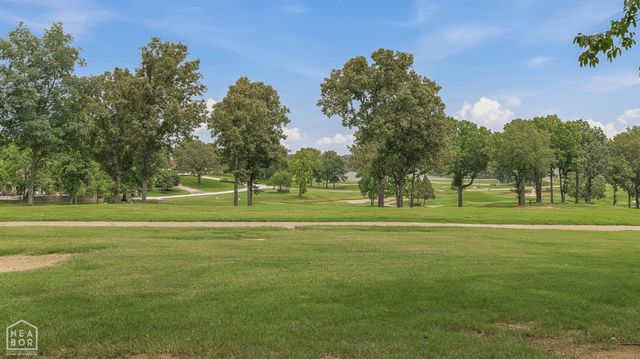 2321 Grand Oaks Cove, Jonesboro, AR 72404