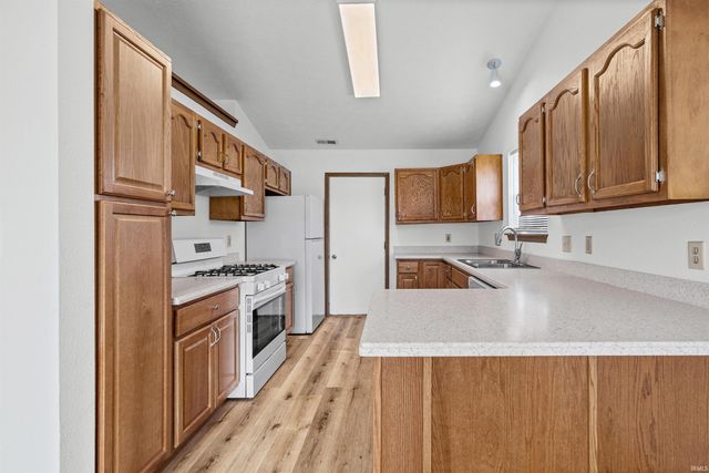 2422 Temple W Court, West Lafayette, IN 47906