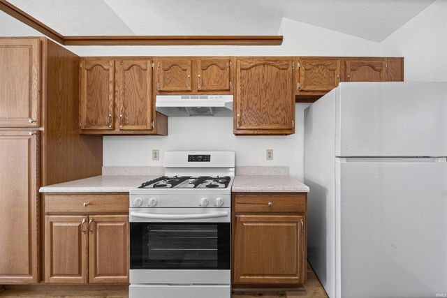 2422 Temple W Court, West Lafayette, IN 47906