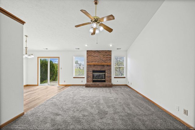 2422 Temple W Court, West Lafayette, IN 47906