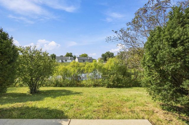 2422 Temple W Court, West Lafayette, IN 47906