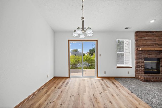 2422 Temple W Court, West Lafayette, IN 47906