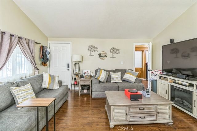 8221 Ilex Street 10, Fontana, CA 92335