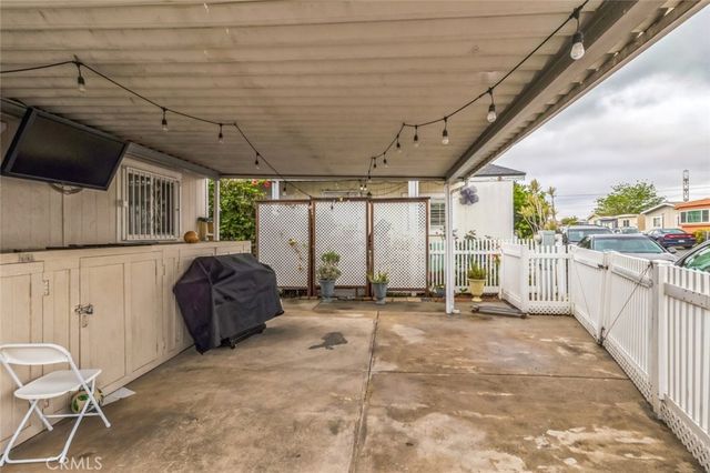 8221 Ilex Street 10, Fontana, CA 92335