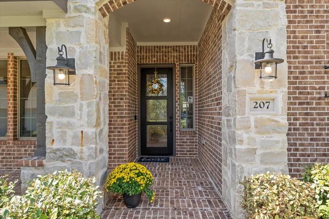 207 Ladner Court, Willis, TX 77318