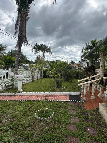 1376 NW 45th St, Miami, FL 33142