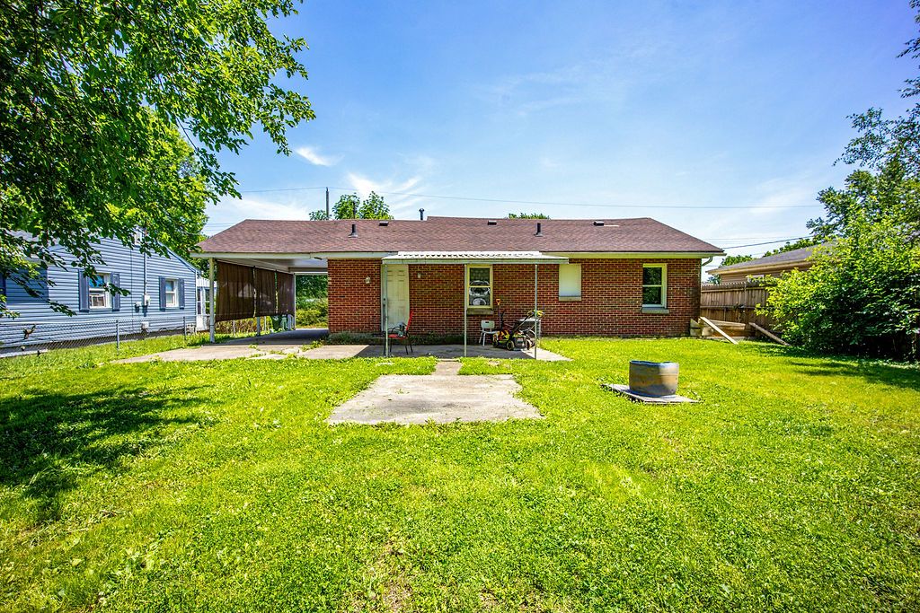 3210 Finley Street, Middletown, OH 45044