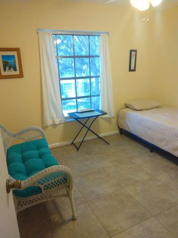 2180 NE 67th Street 721, Fort Lauderdale, FL 33308