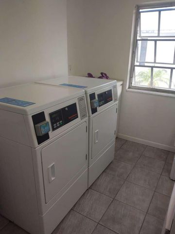 2180 NE 67th Street 721, Fort Lauderdale, FL 33308