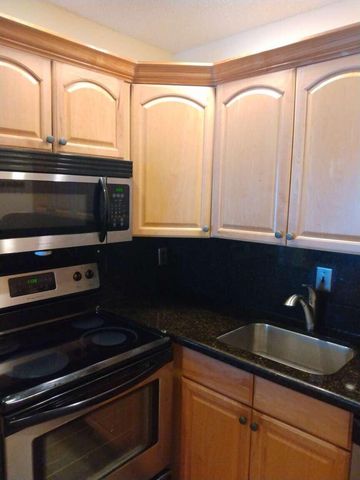 2180 NE 67th Street 721, Fort Lauderdale, FL 33308
