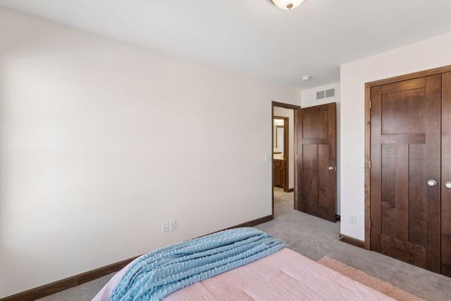 17118 Hollyhock Court, Lakeville, MN 55044