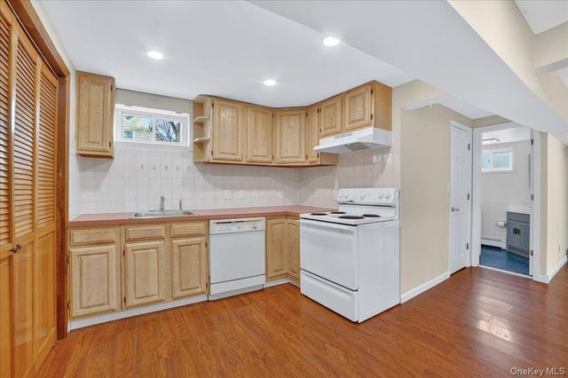 19 N French Avenue, Elmsford, NY 10523