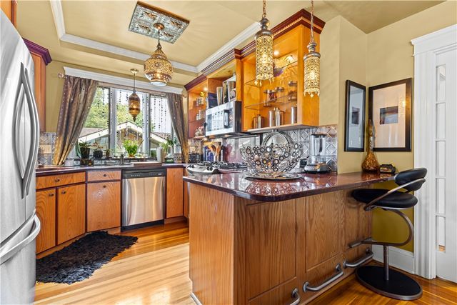 314 Columbus Avenue, Pawtucket, RI 02861