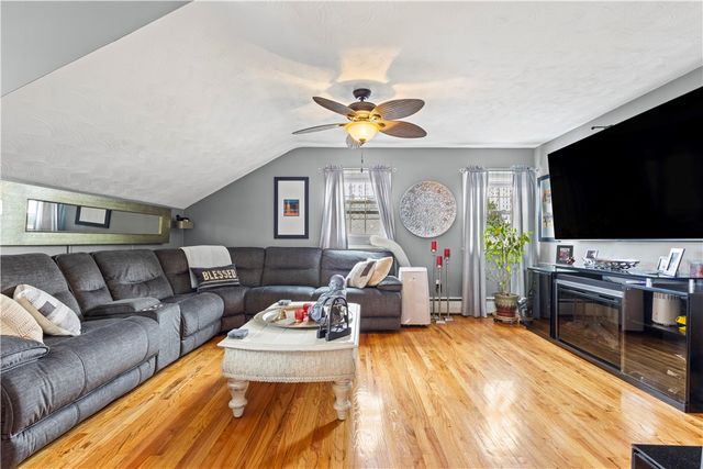 314 Columbus Avenue, Pawtucket, RI 02861