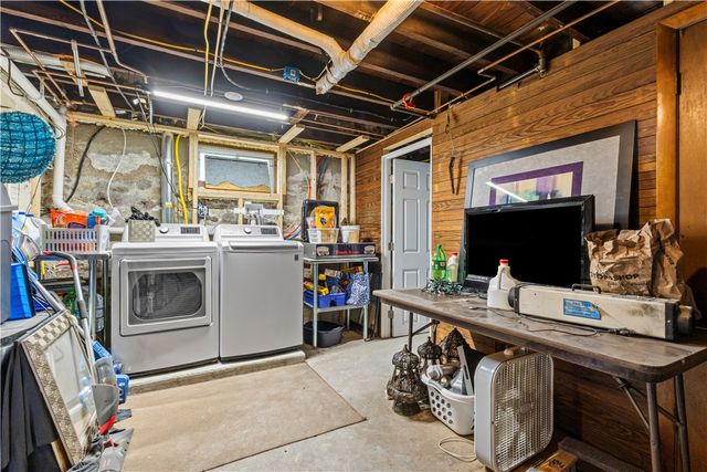 314 Columbus Avenue, Pawtucket, RI 02861