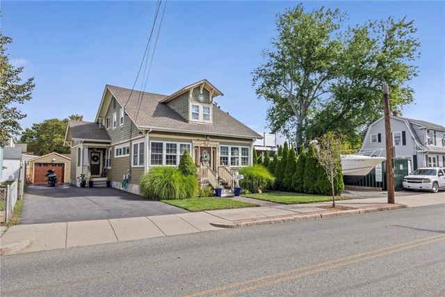 314 Columbus Avenue, Pawtucket, RI 02861