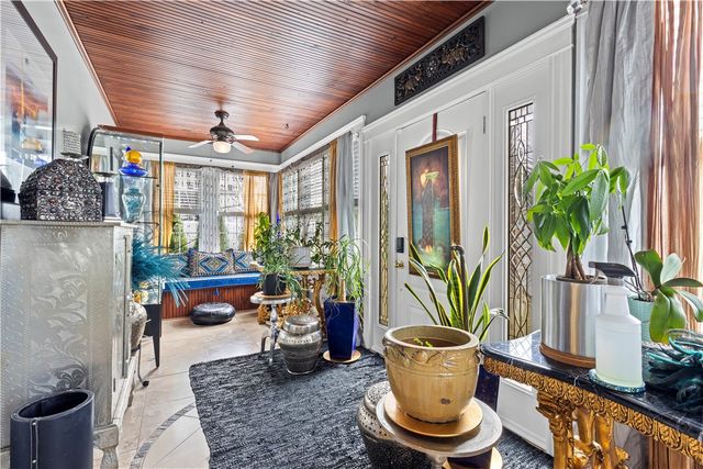 314 Columbus Avenue, Pawtucket, RI 02861