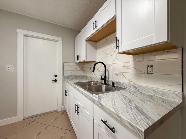 6708 S FAUL STREET, Tampa, FL 33616