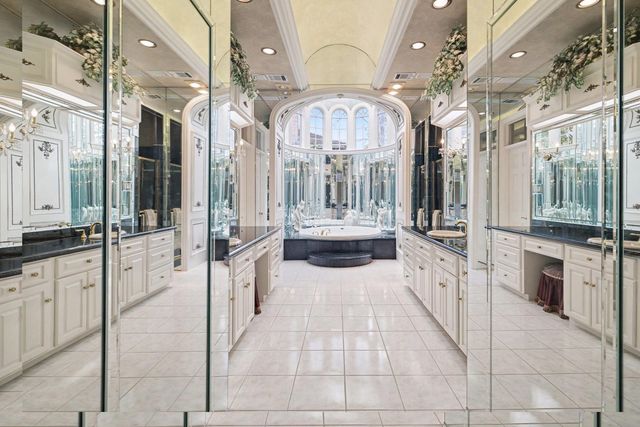 2907 Cedar Woods Place, Houston, TX 77068