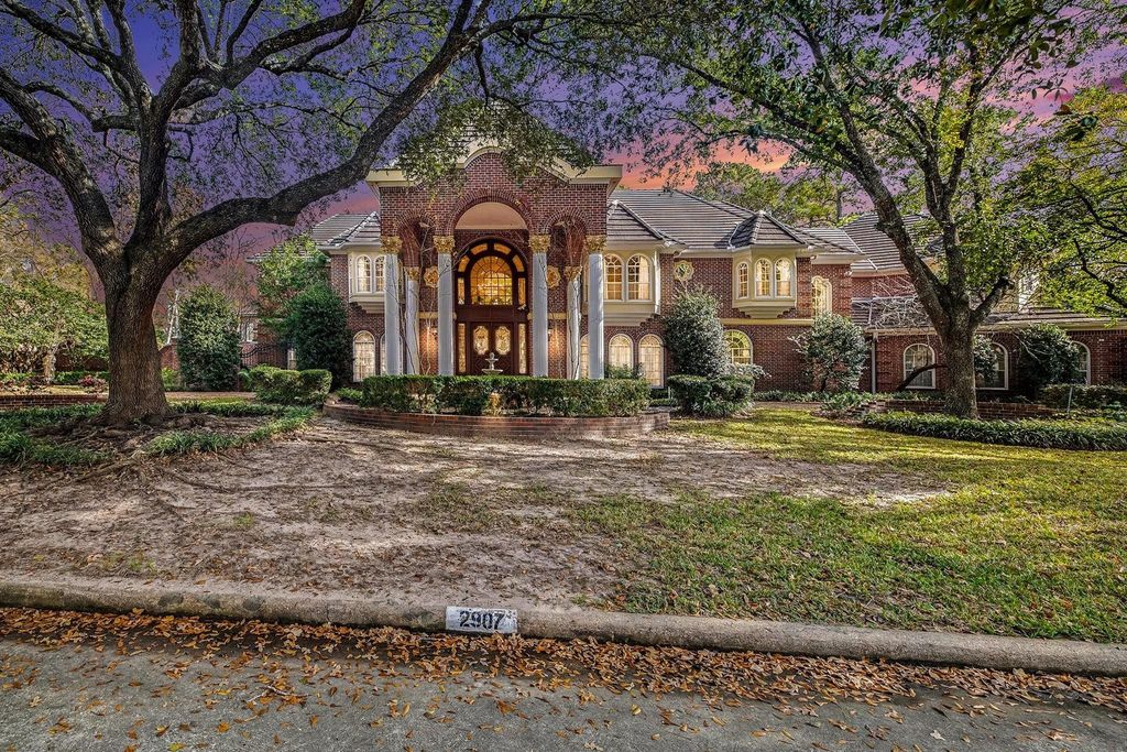 2907 Cedar Woods Place, Houston, TX 77068